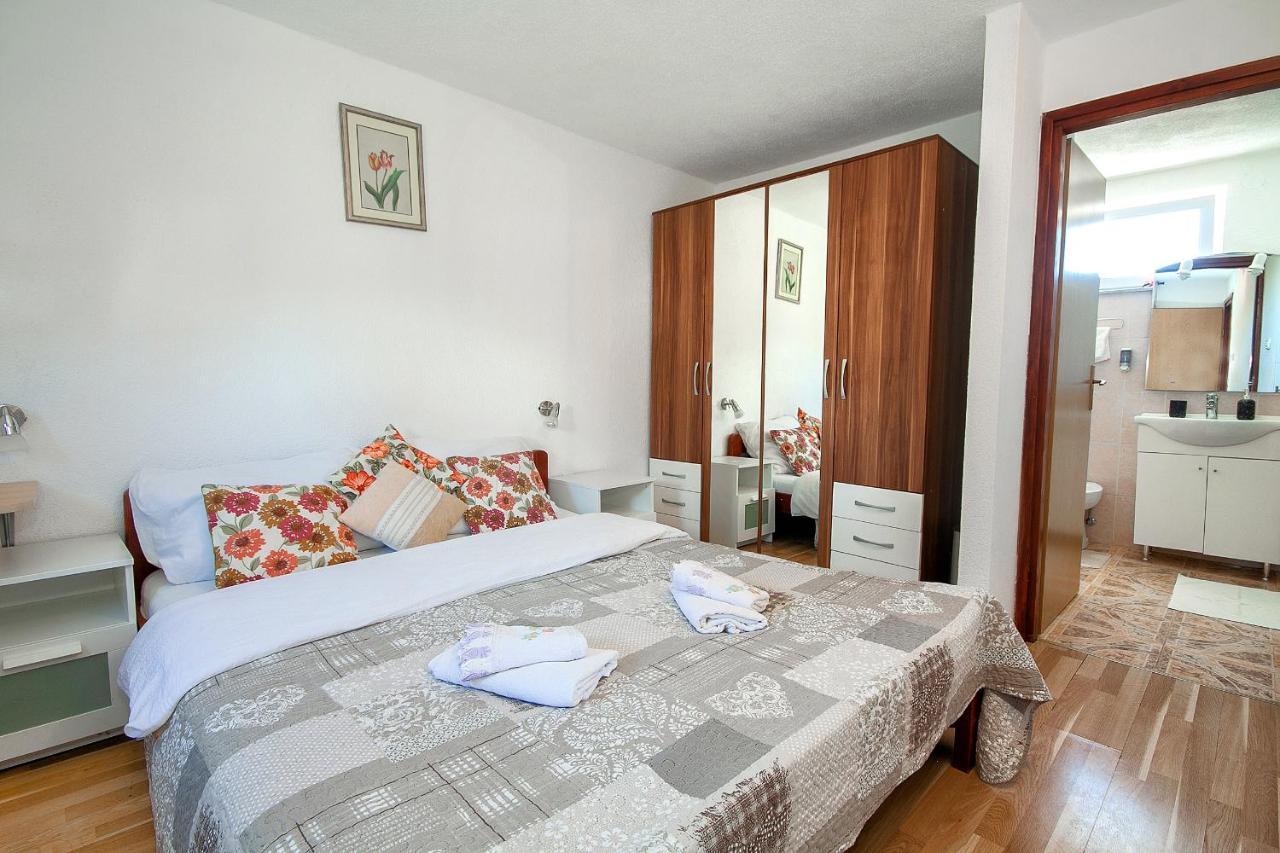 Apartment Ilija Rakovica Bagian luar foto